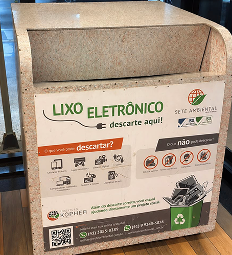 Ponto de coleta de lixo eletrônico