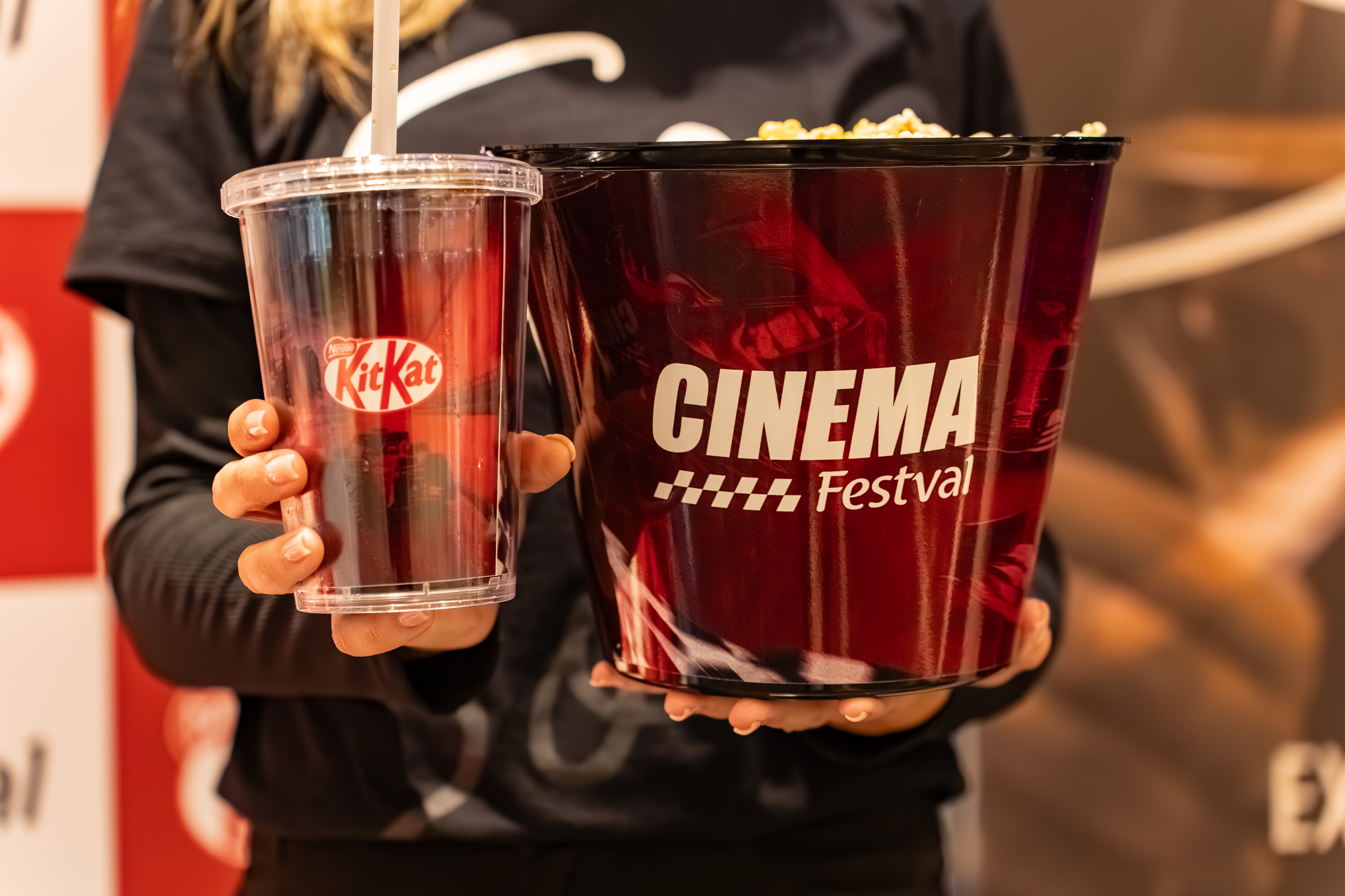Festval e KitKat promovem sessão de cinema para clientes do Novo Sou Festval