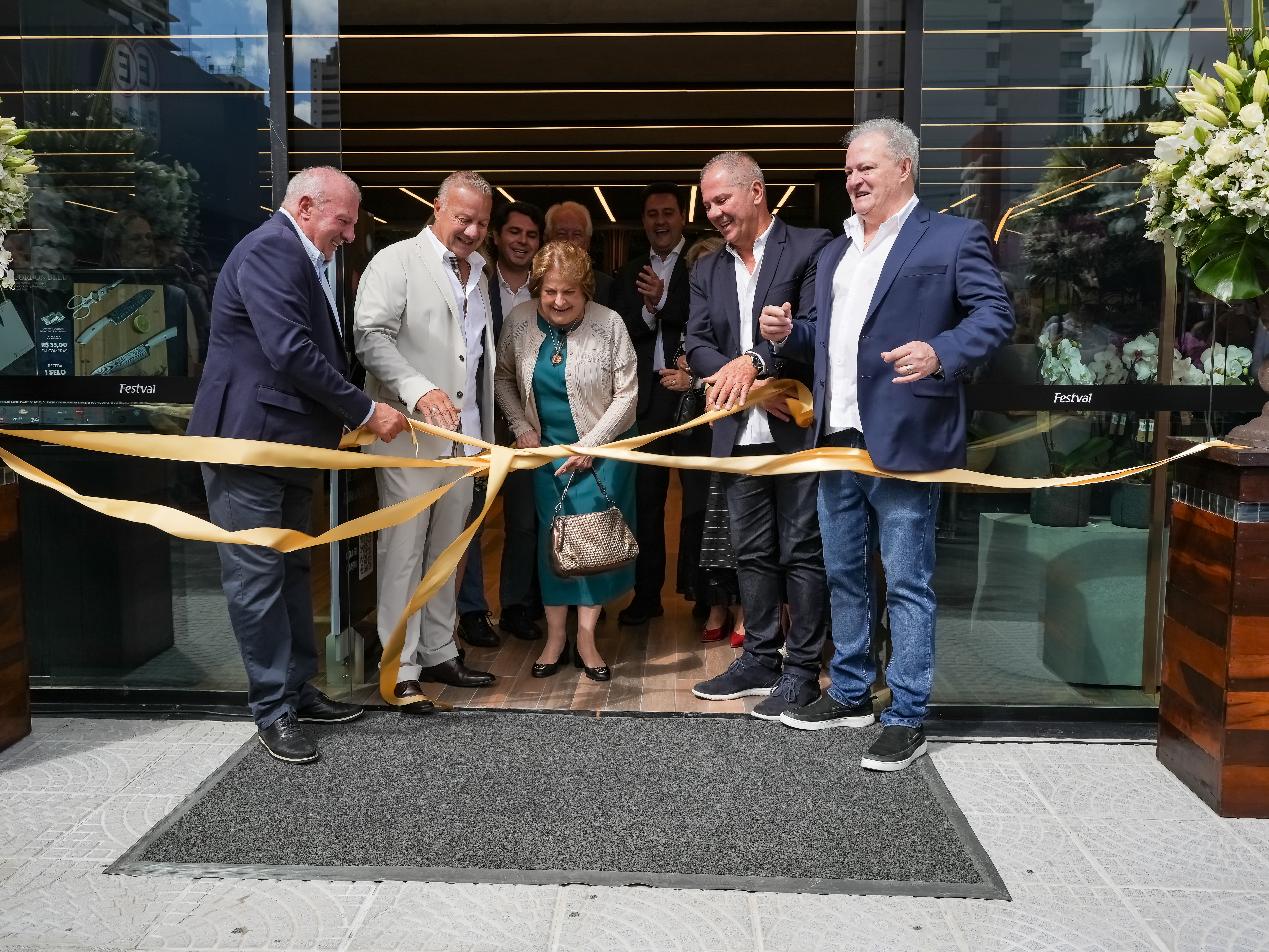 Festval inaugura nova loja no Juvevê